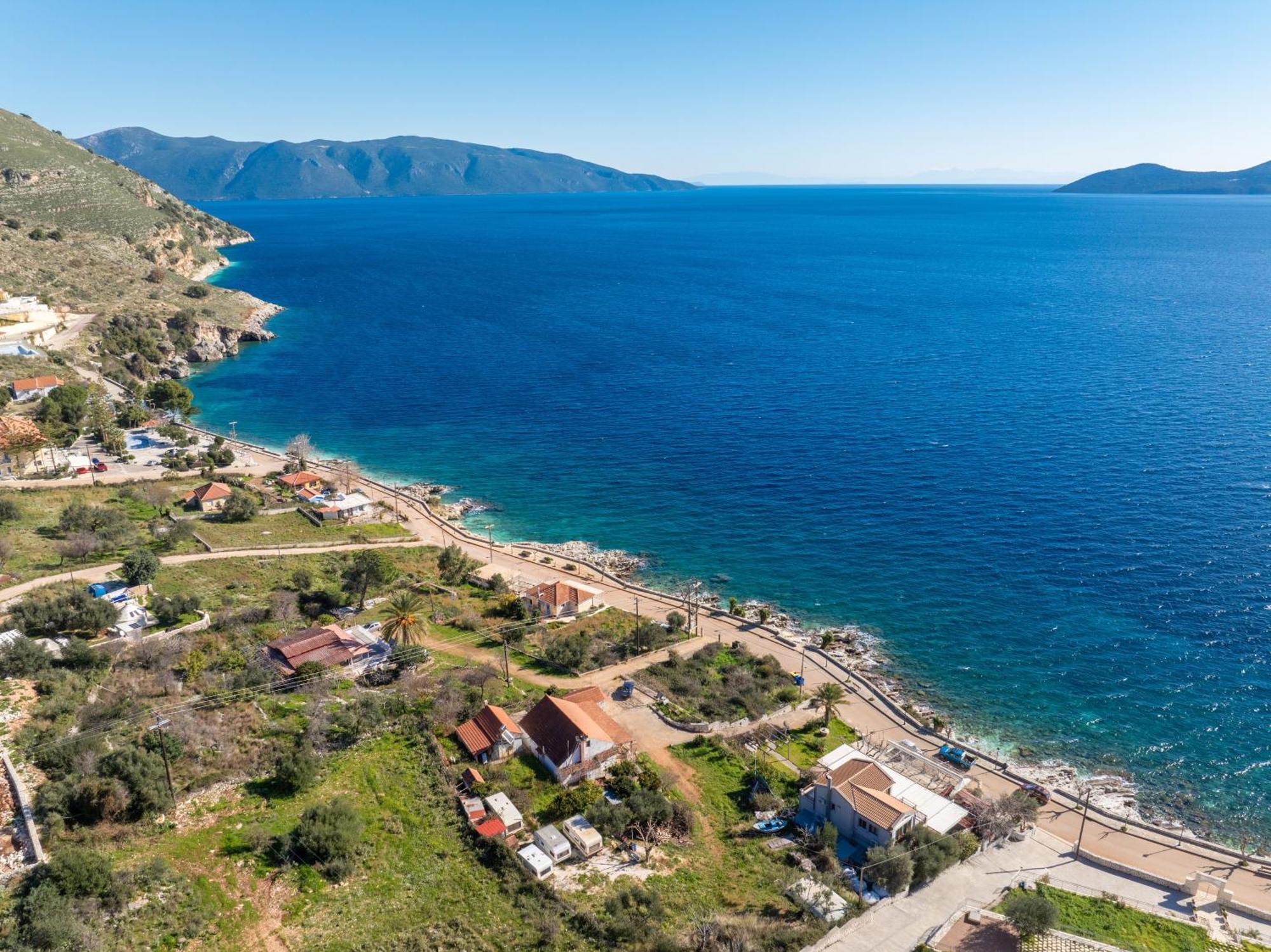 Sea Rock Apartment Agia Efimia Екстер'єр фото